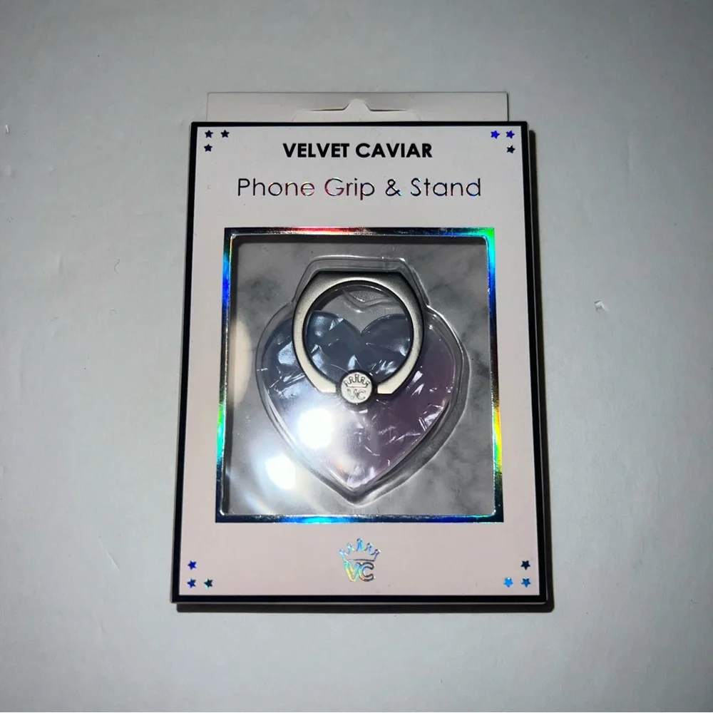 Velvet Caviar Heart Phone Grip and Stand
